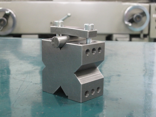 検査治具 設計 製作